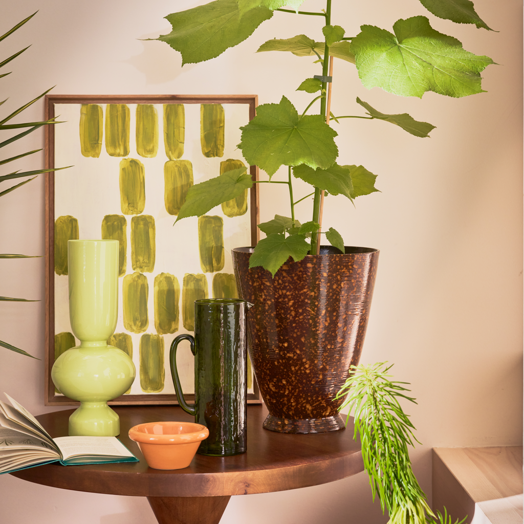 Hammered Jug - Banana Palm