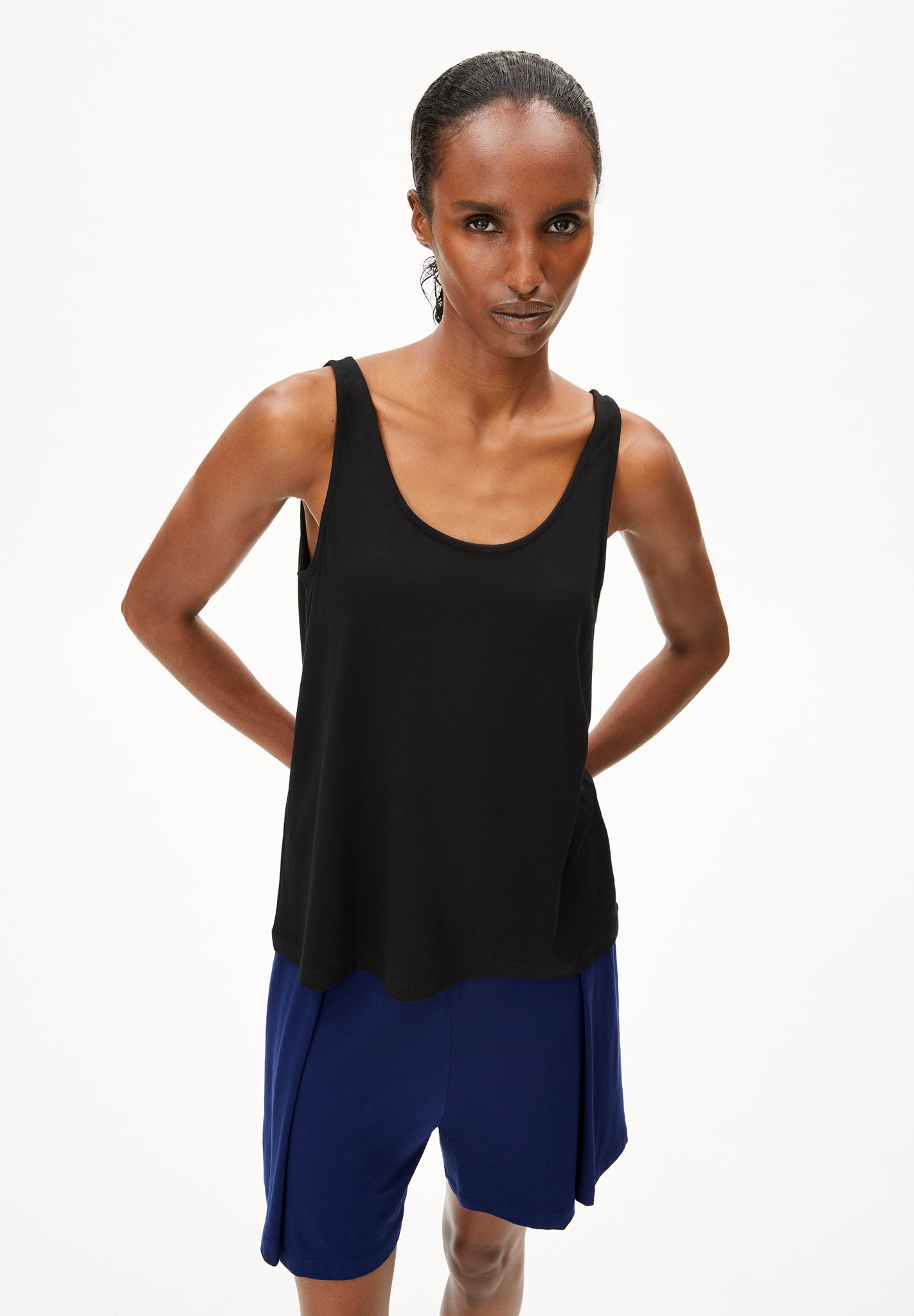 Ashraani Top - Black