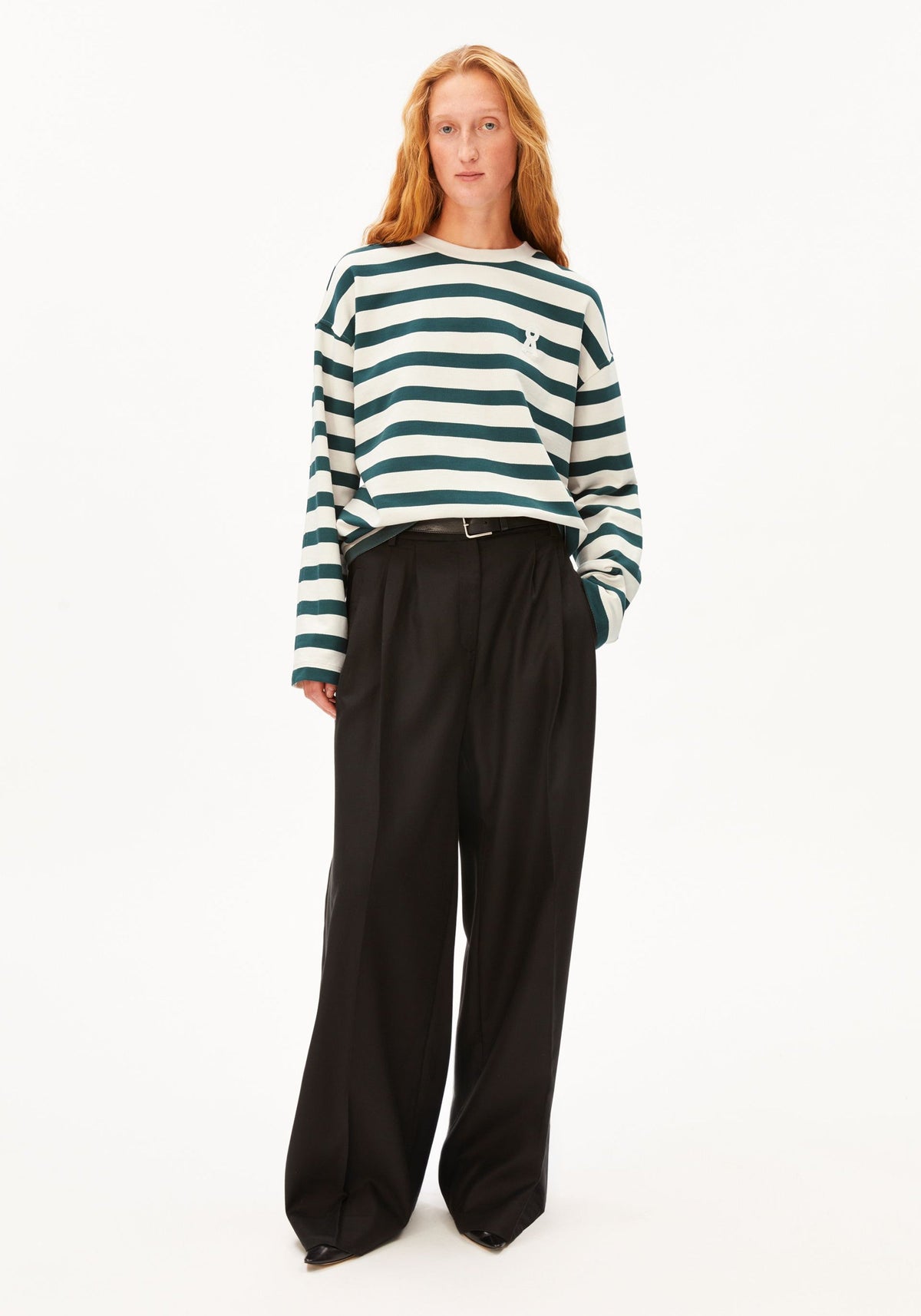 Frankaa Iconic Bold Sweater - Undyed/Midnight Reef