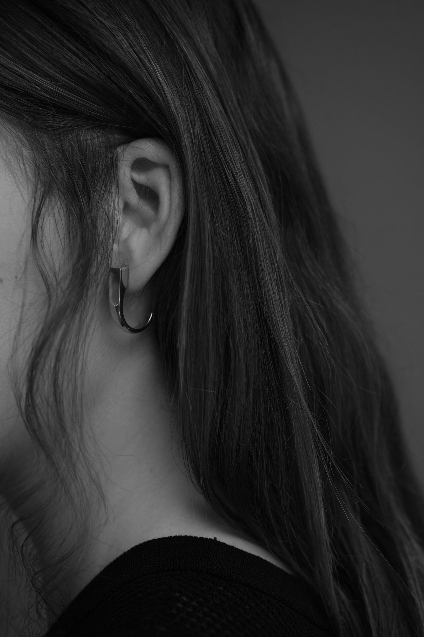 Bandhu Alike Earrings - Silver