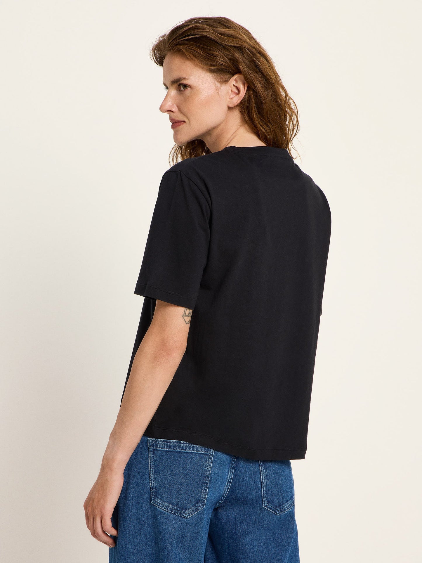 LAST ONE 36 - Statement T-shirt - Black