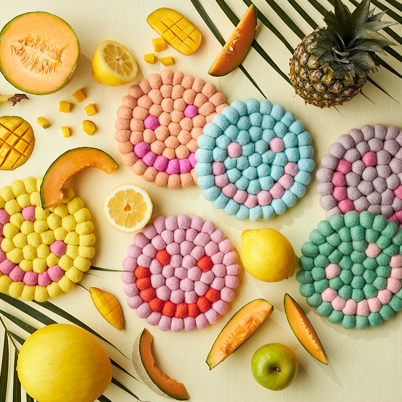 Trivet Round - Smiley Blue