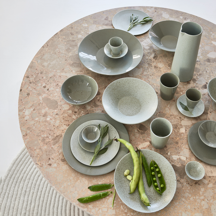 Ecology speckle outlet dinner set