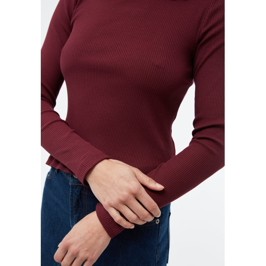 Rosa Longsleeve - Burgundy