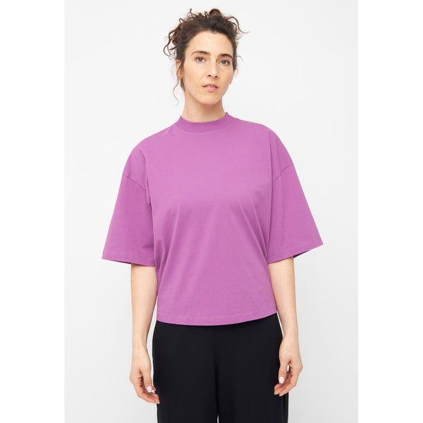 LAST ONE in S - Givn Amalia T-Shirt - Soft Violet
