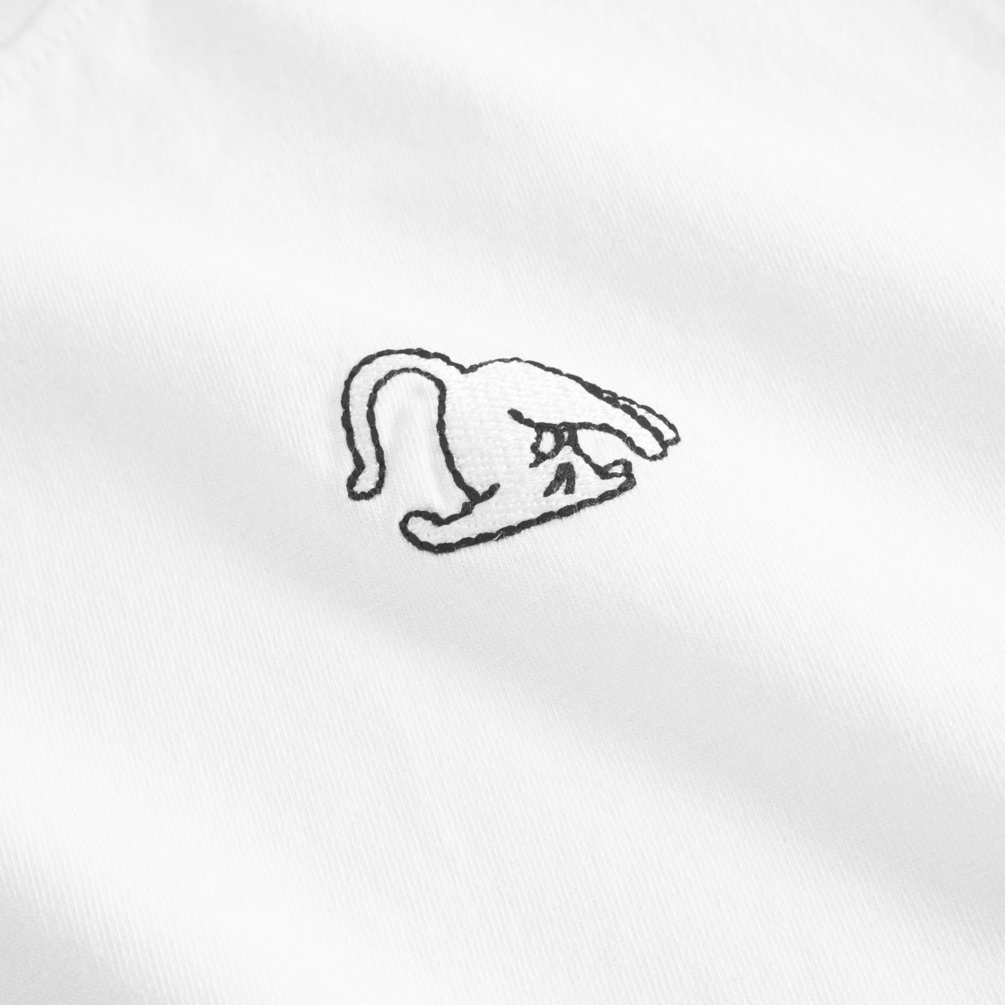 Vadstena Cat Pose - White