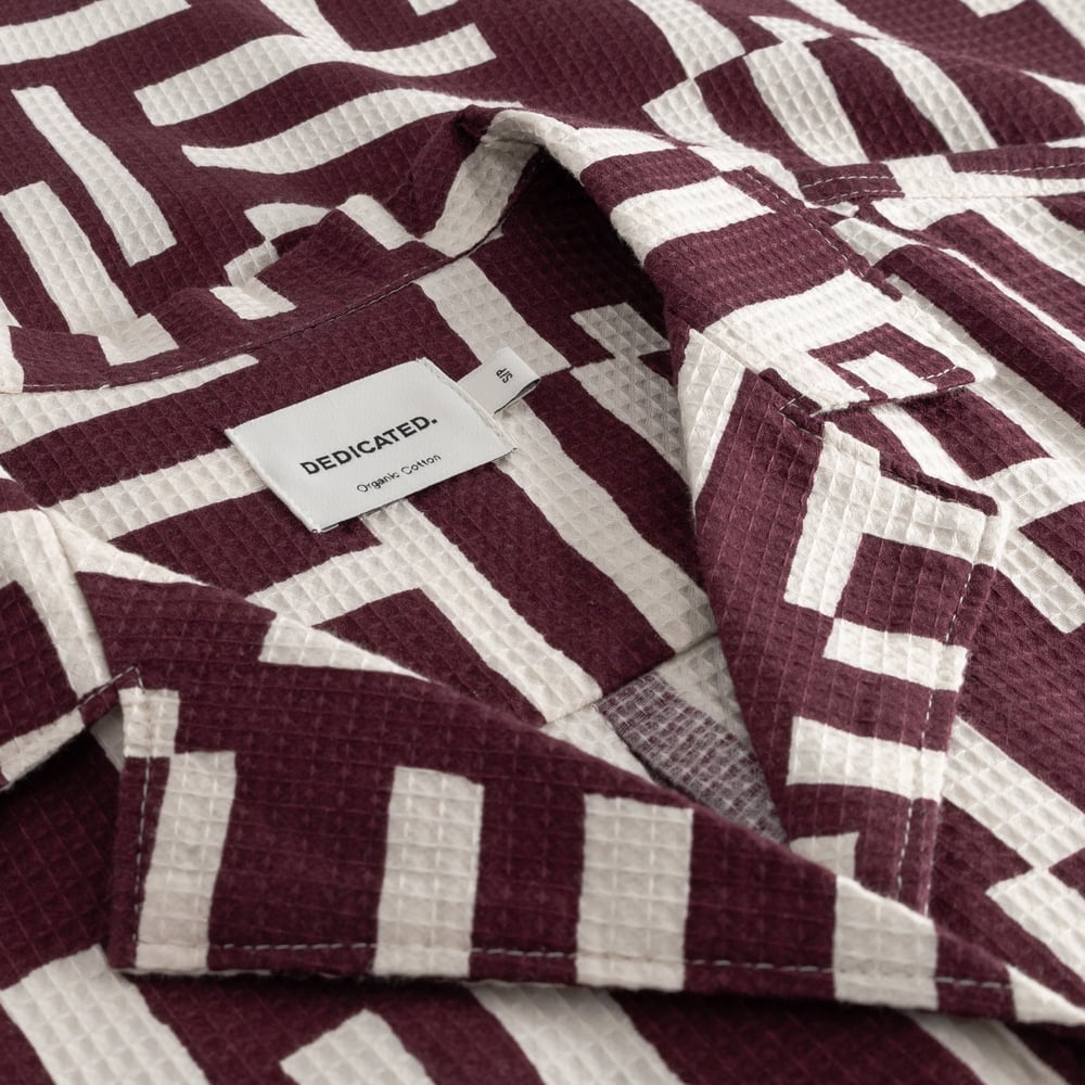 Torup Shirt Lines & Sticks - Fig Red