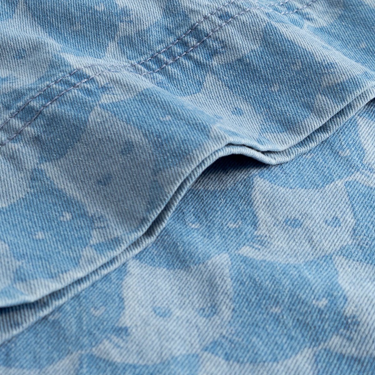 LAST ONE in XL - Vara Workwear Pepita Cats - Light Blue