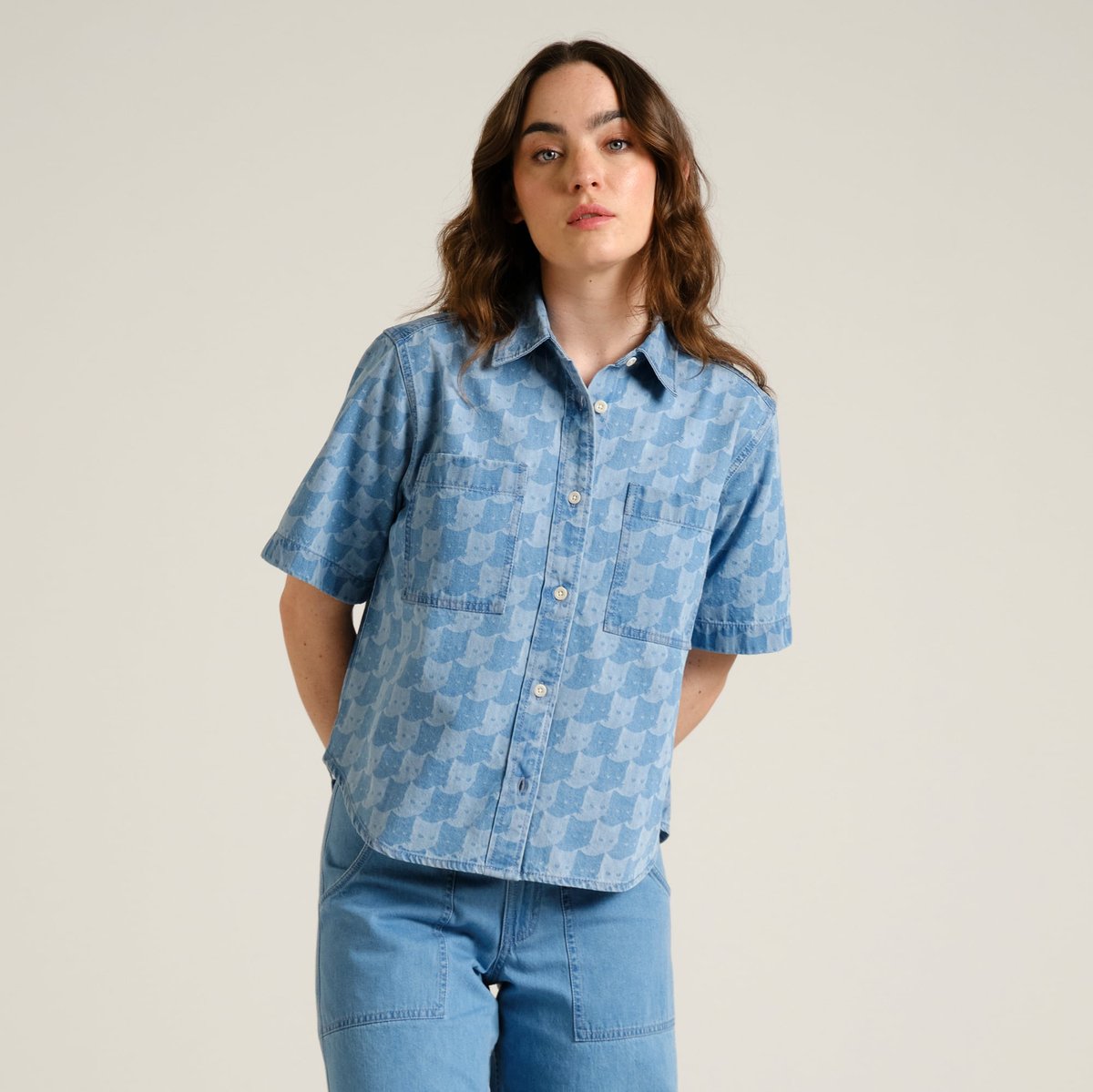LAST ONES in S - Stensvik Shirt Pepita Cats - Light Blue