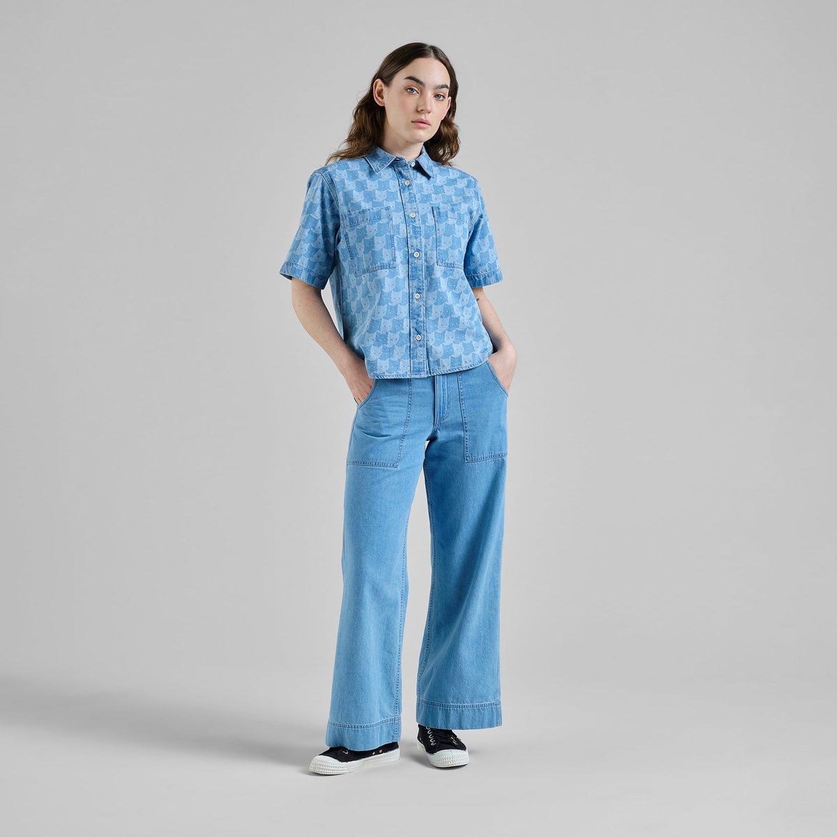 LAST ONES in S - Stensvik Shirt Pepita Cats - Light Blue
