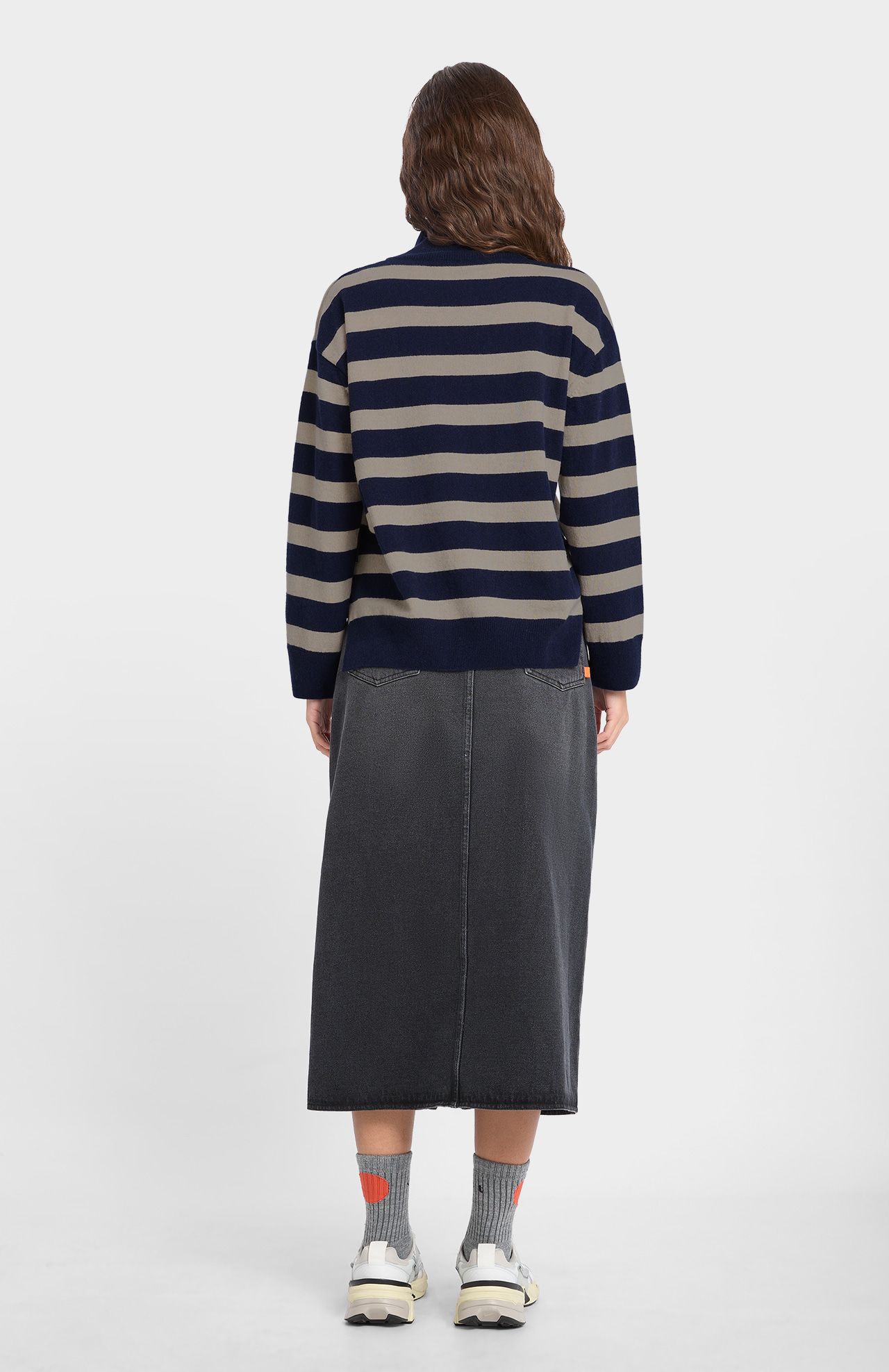 LAST ONE in S - Kadahi Dot Sweater - Navy