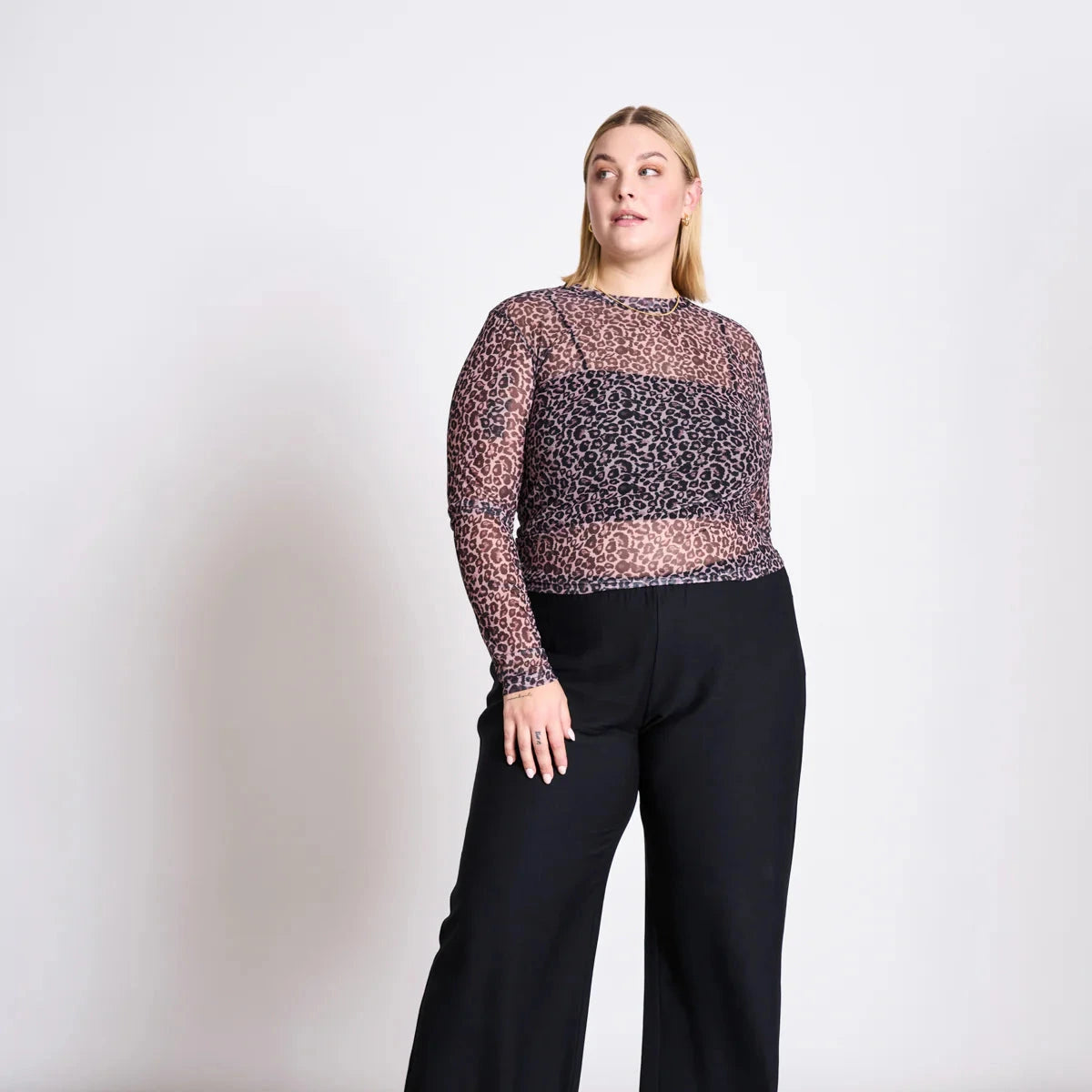 LAST ONE in S - Dora Mesh T-Shirt - Leopard