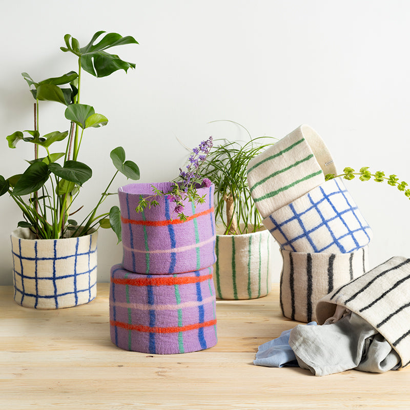 Flower Pot XL - Thin-checked Blue