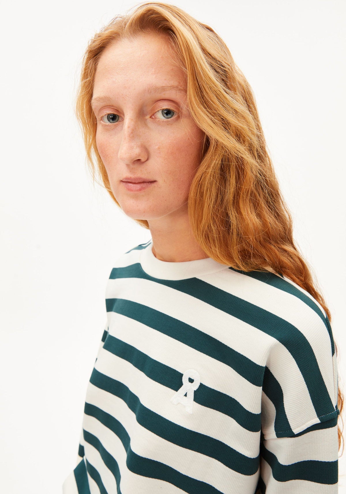 Frankaa Iconic Bold Sweater - Undyed/Midnight Reef