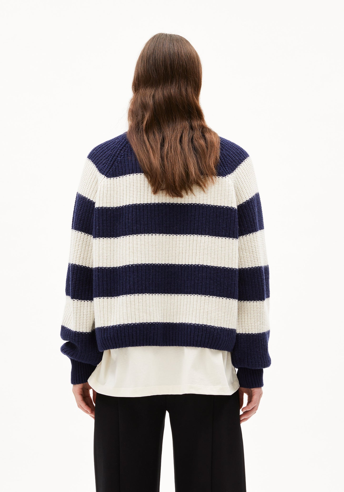 Kaagi Stripes Sweater - Tinted Navy