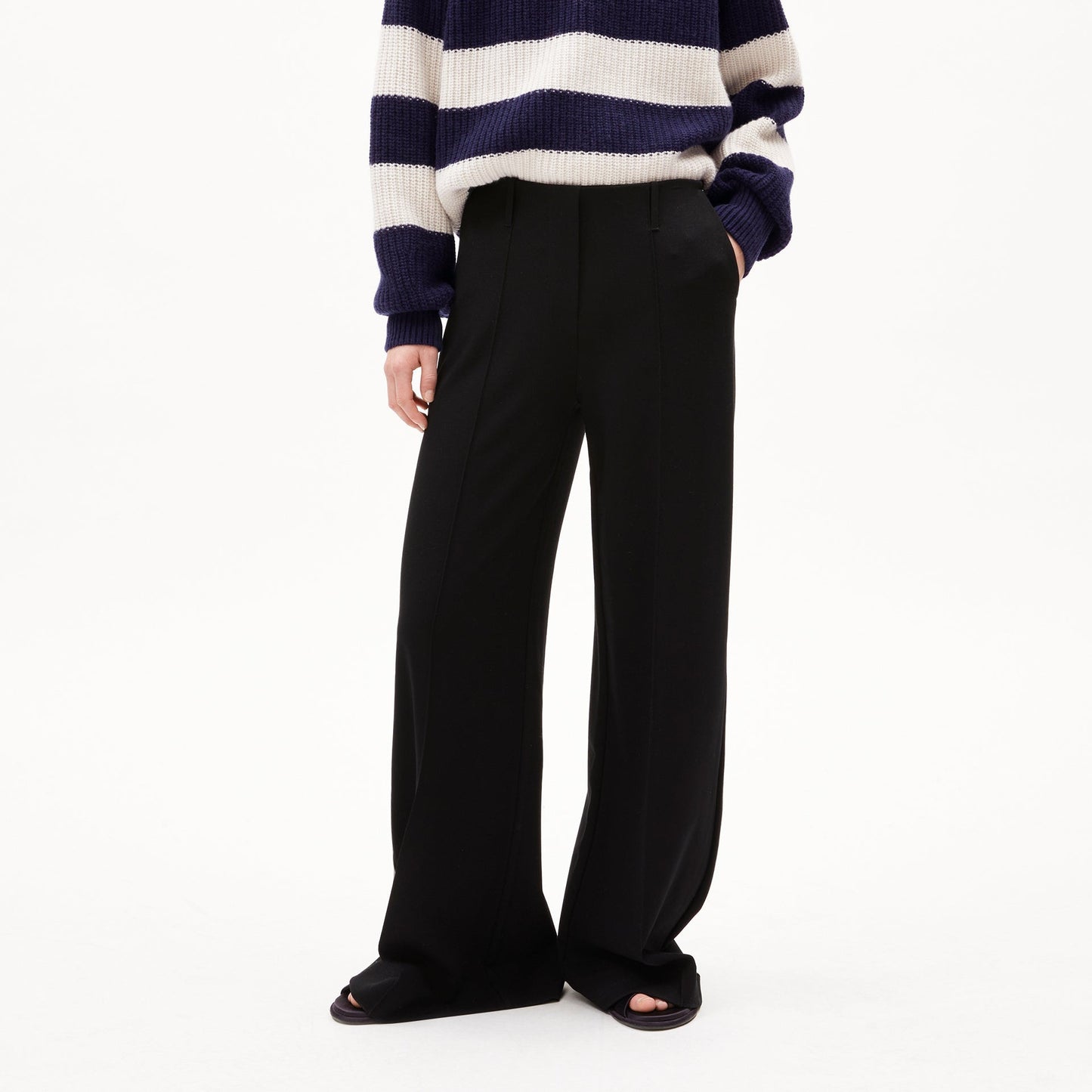 LAST ONE in XS - Maevaa Pants - Black