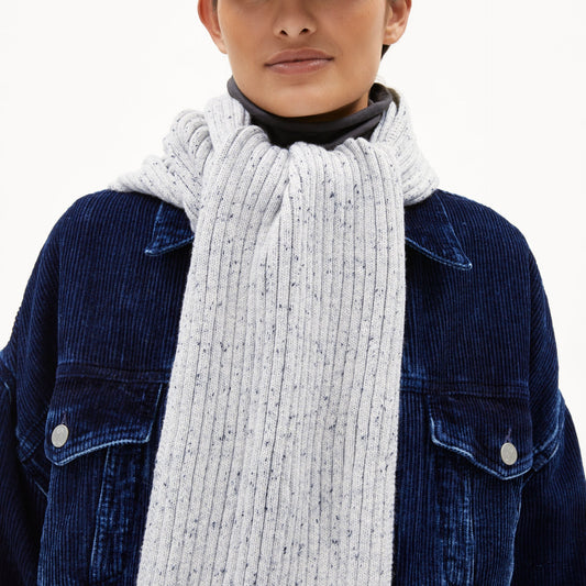 Faarlo Tweed Scarf - Oatmilk/Black