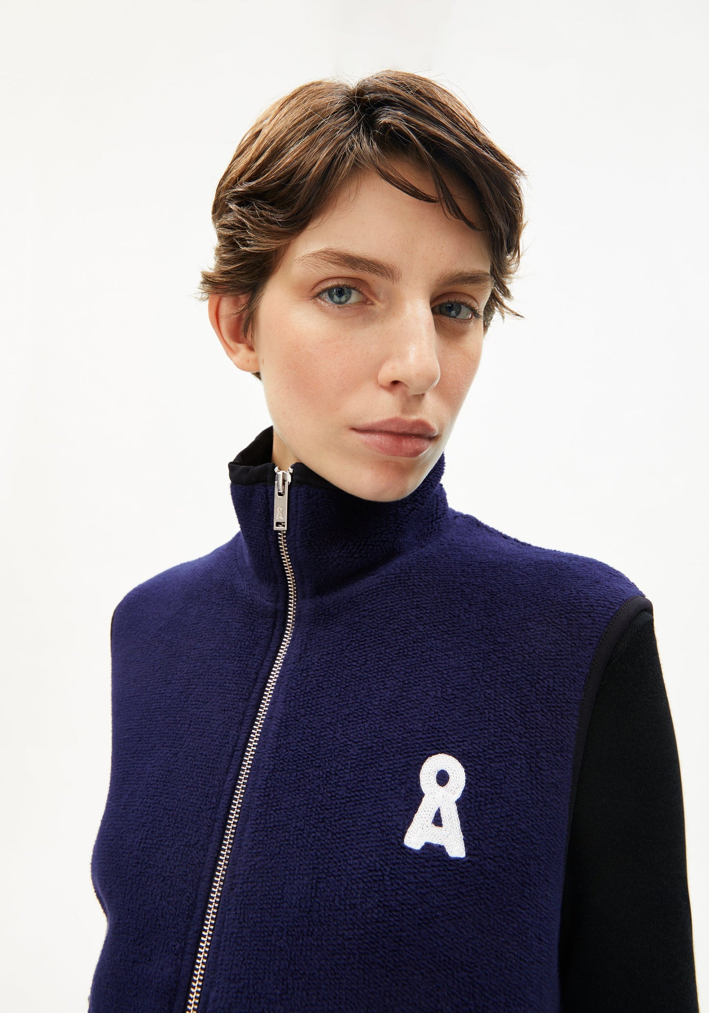 LAST ONE in XS - Karlenaa Iconic Jacket - Tinted Navy