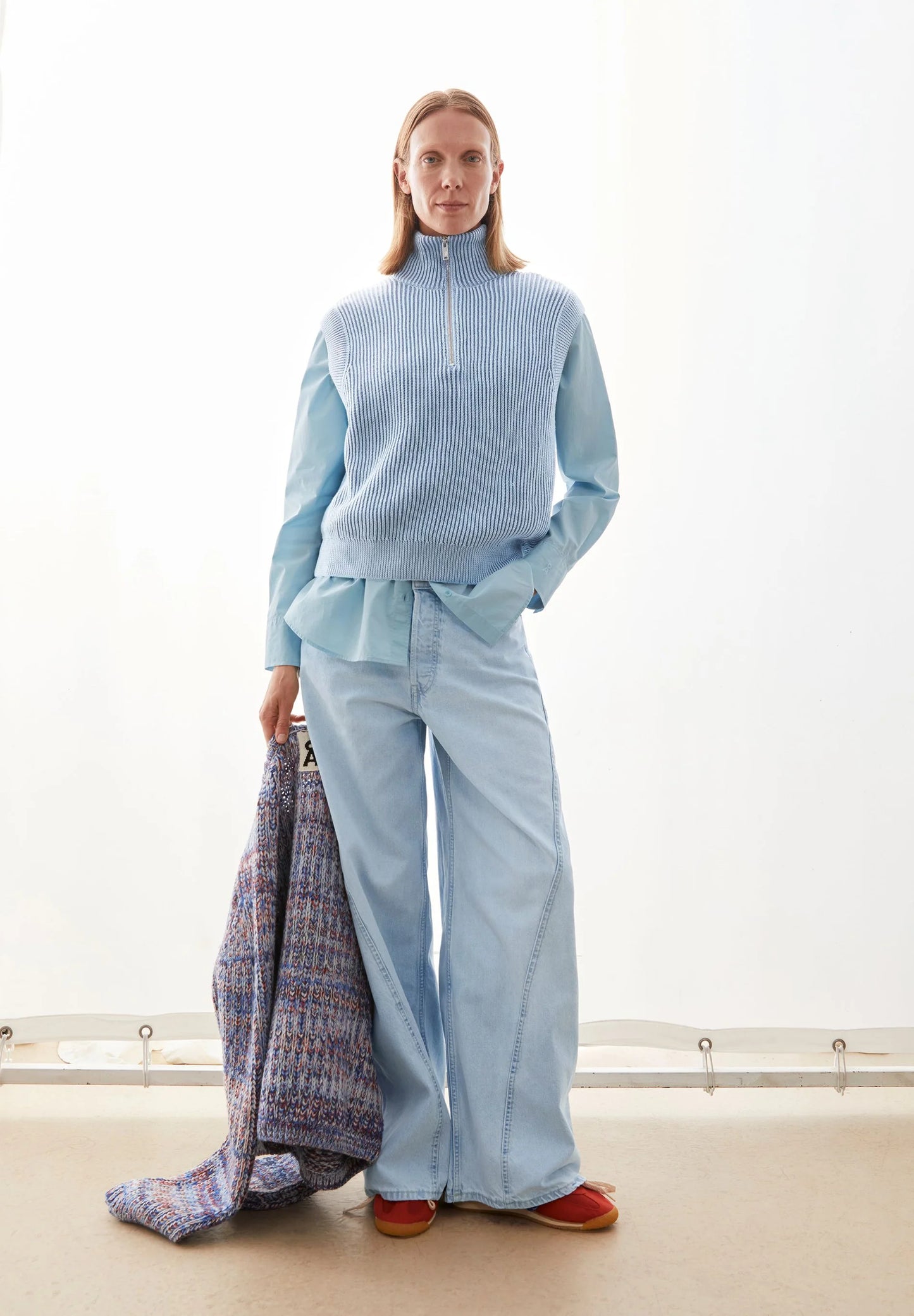 LAST ONES in S - Vanisé Knit Vest - Blue Glow/Dark Blue Glow