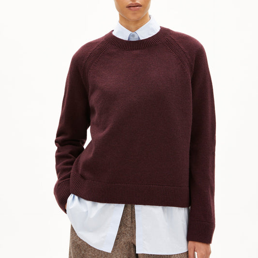 Liliriaa Reglana - Dark Cranberry