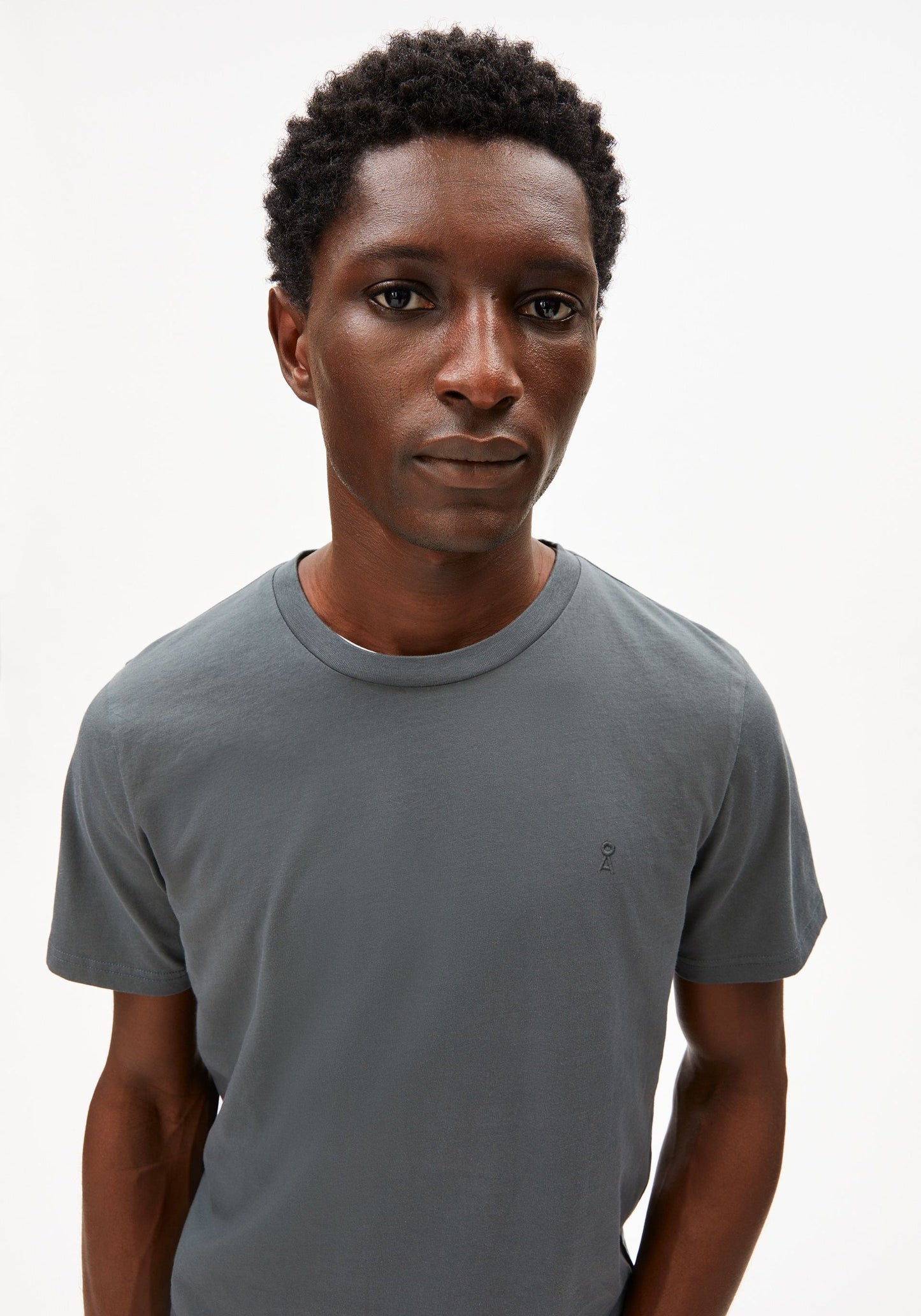 Jaames T-Shirt - Space Steel