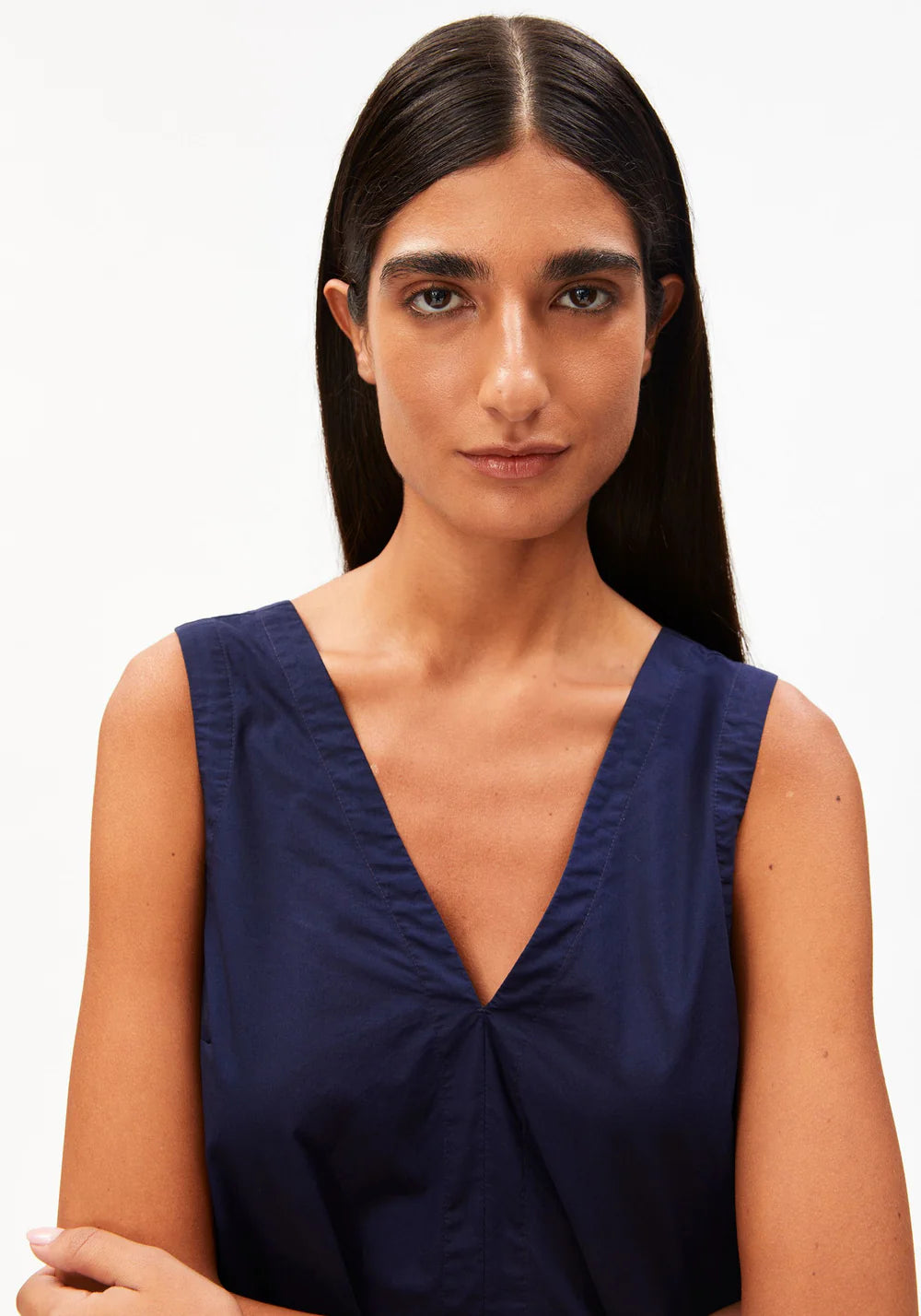 Poplin Maxi V-neck Dress - Tinted Navy