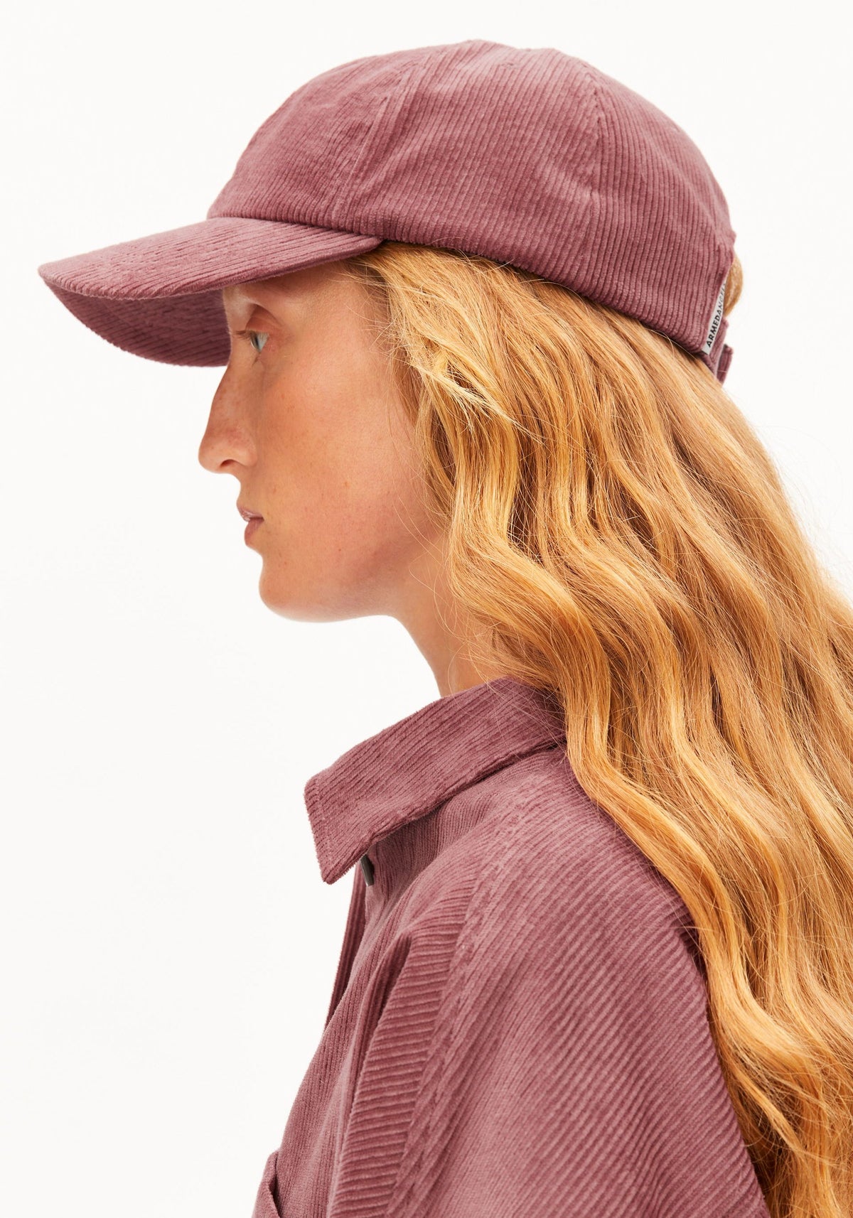 Yenaas Corduroy Cap - Velvet Ember
