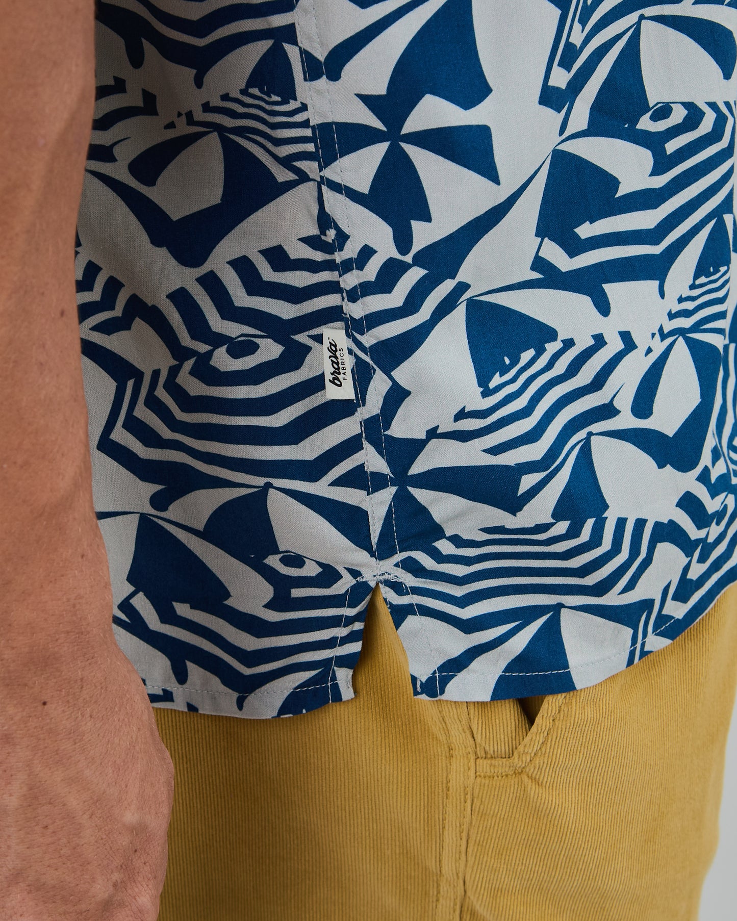 Sombrillas Aloha Shirt - Blue