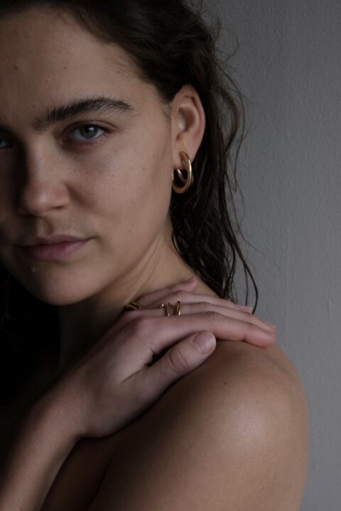 Bandhu Cutted Earrings - Gold