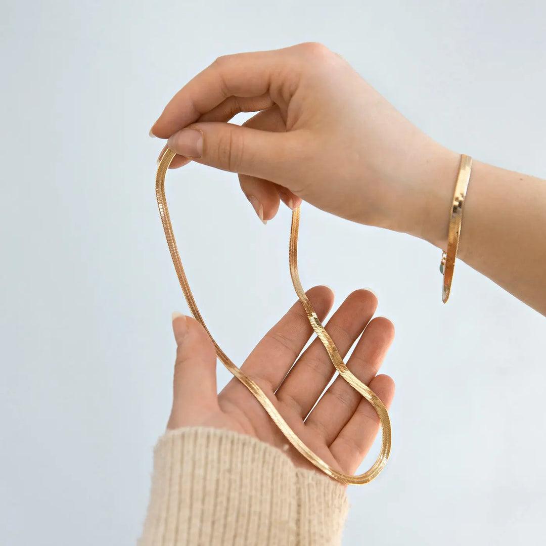 Ivy Snake Chain Necklace - Gold