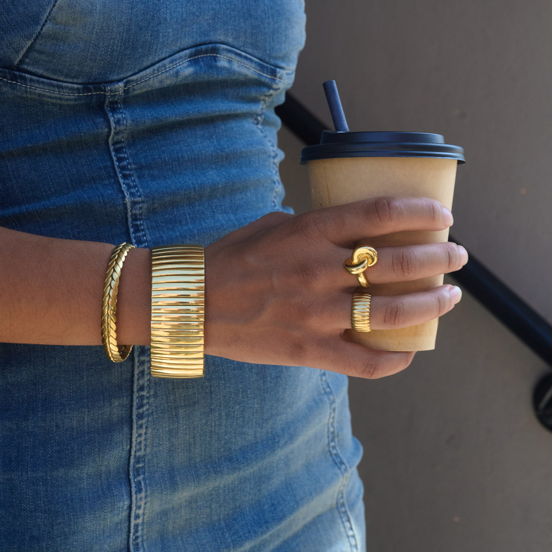 Cisi Stretch Bangle Bracelet - Gold
