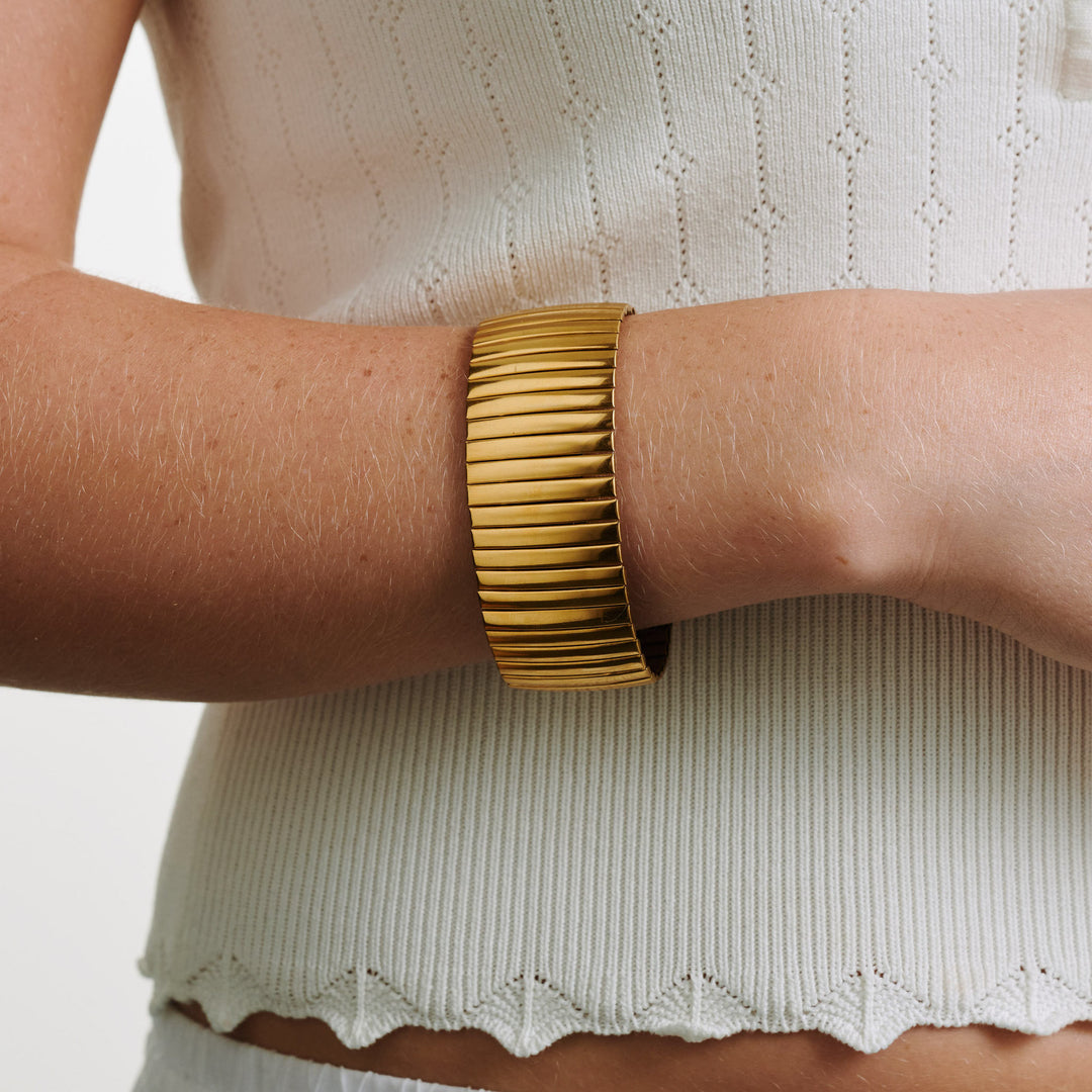Cisi Stretch Bangle Bracelet - Gold