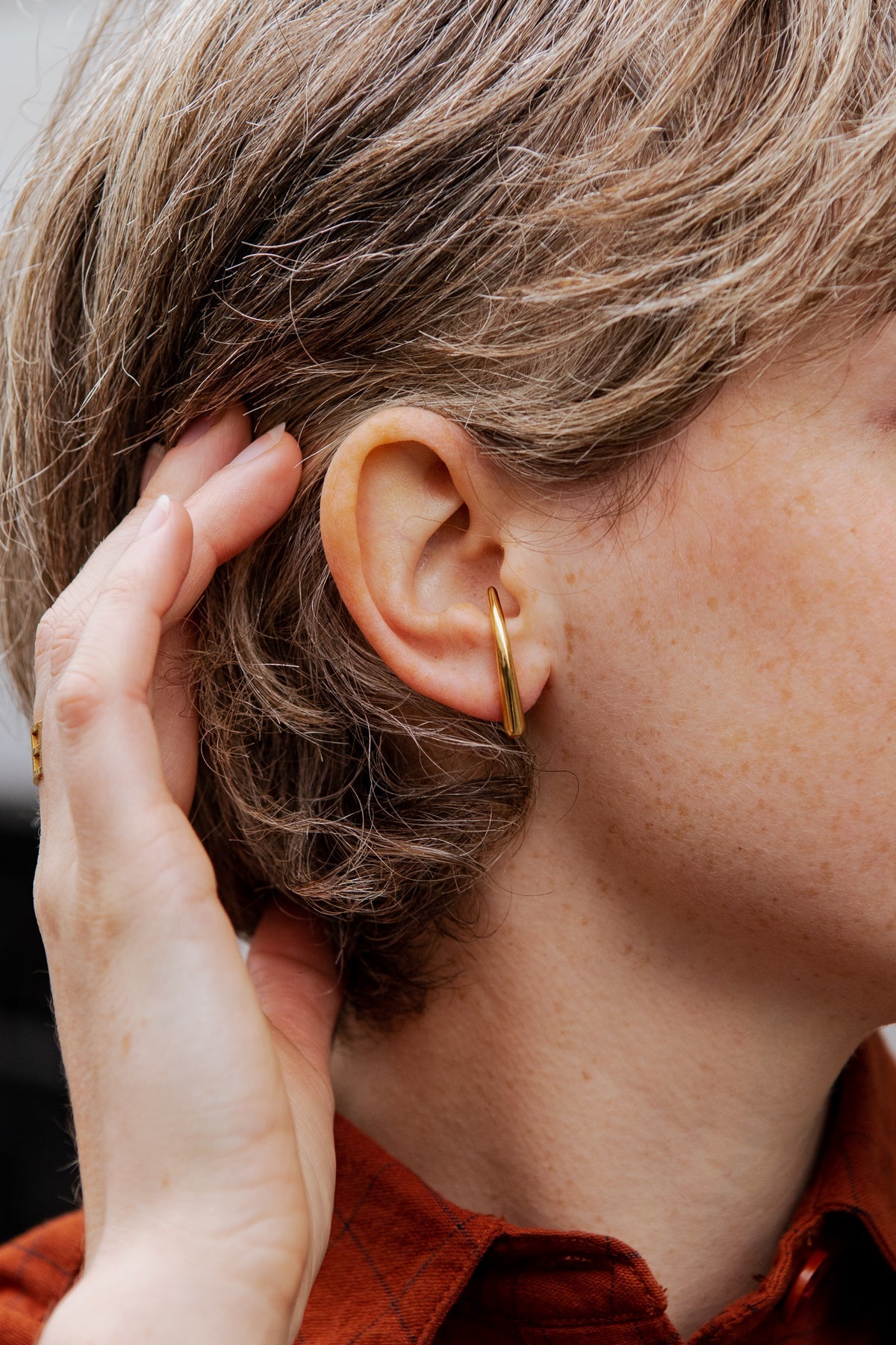 Bandhu In Ear Earrings - Silver