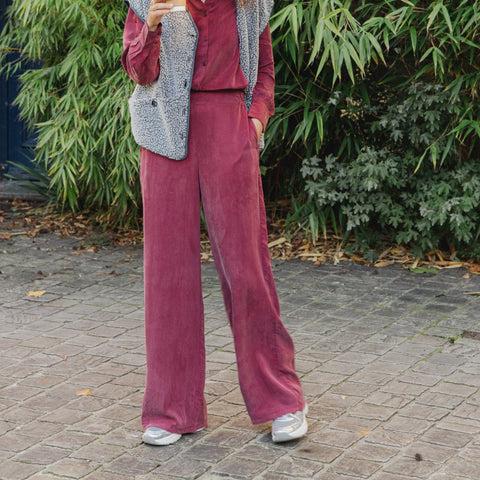 Marla Pants - Cranberry