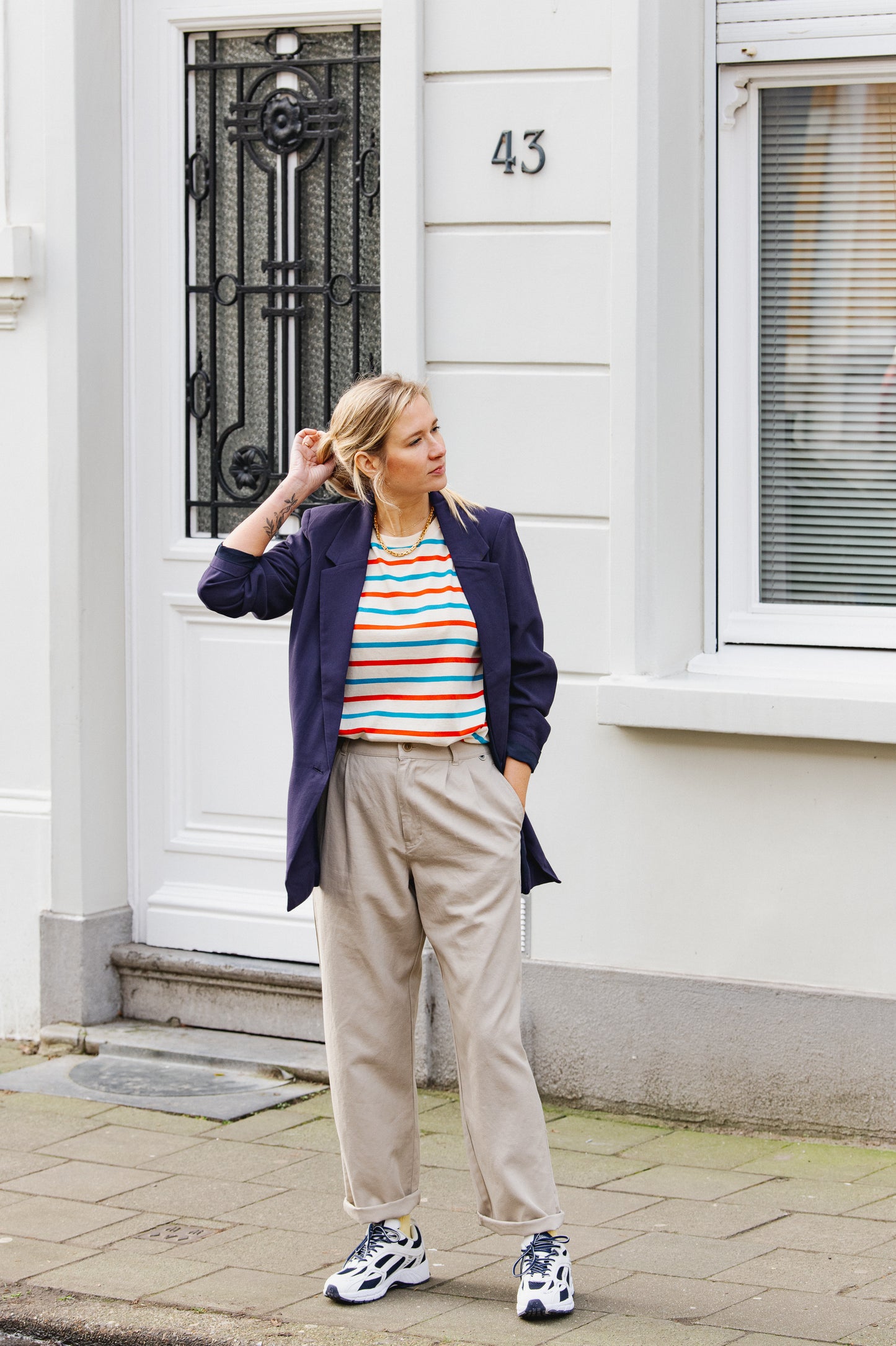 LAST ONE in 45 - The Re-Run City - Navy/White