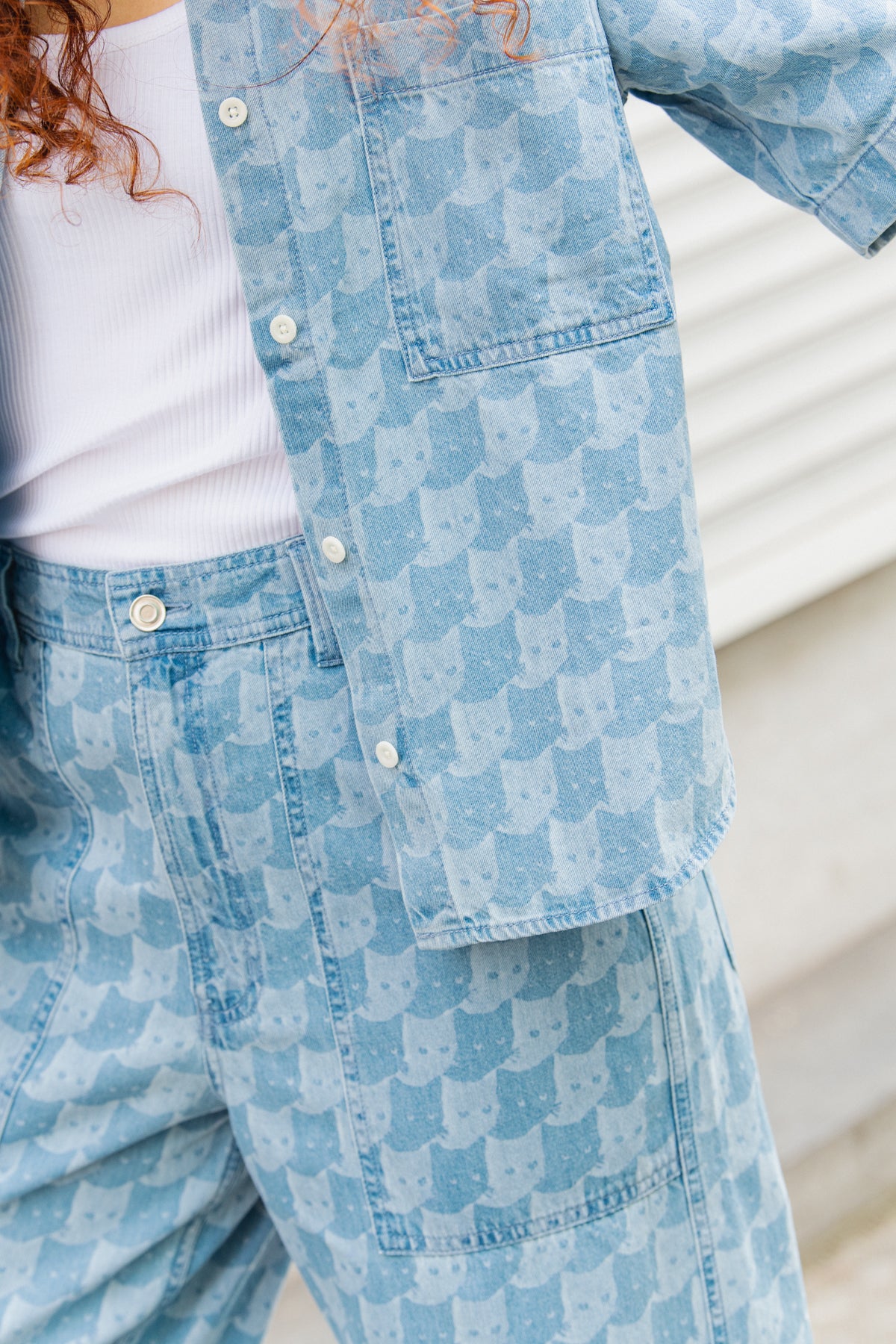 LAST ONES in S - Stensvik Shirt Pepita Cats - Light Blue