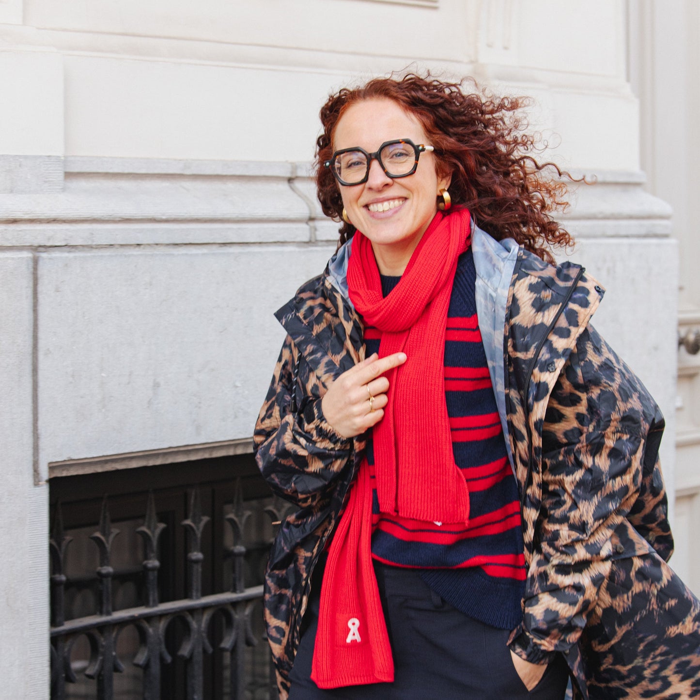 Claasas Iconic Scarf - Candy Apple