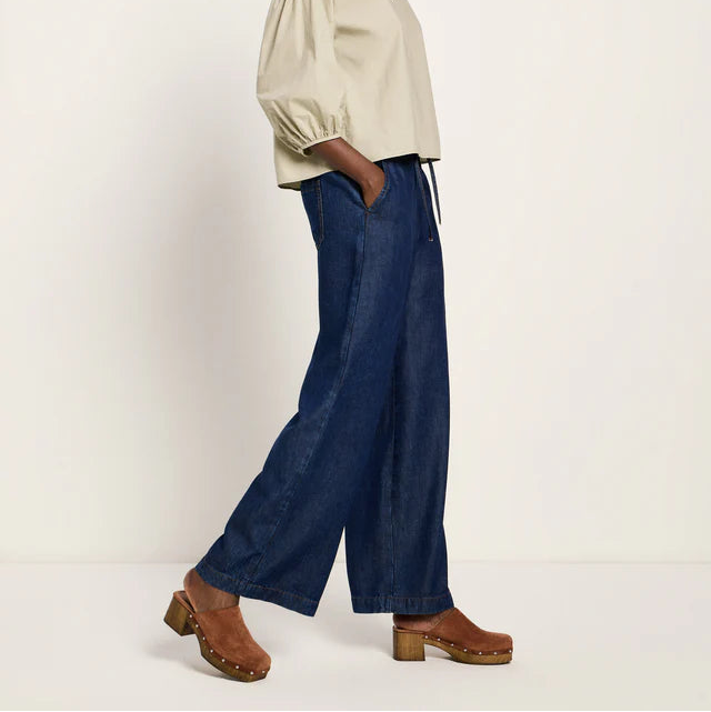 Relaxed Tencel Jeans - Dark Blue