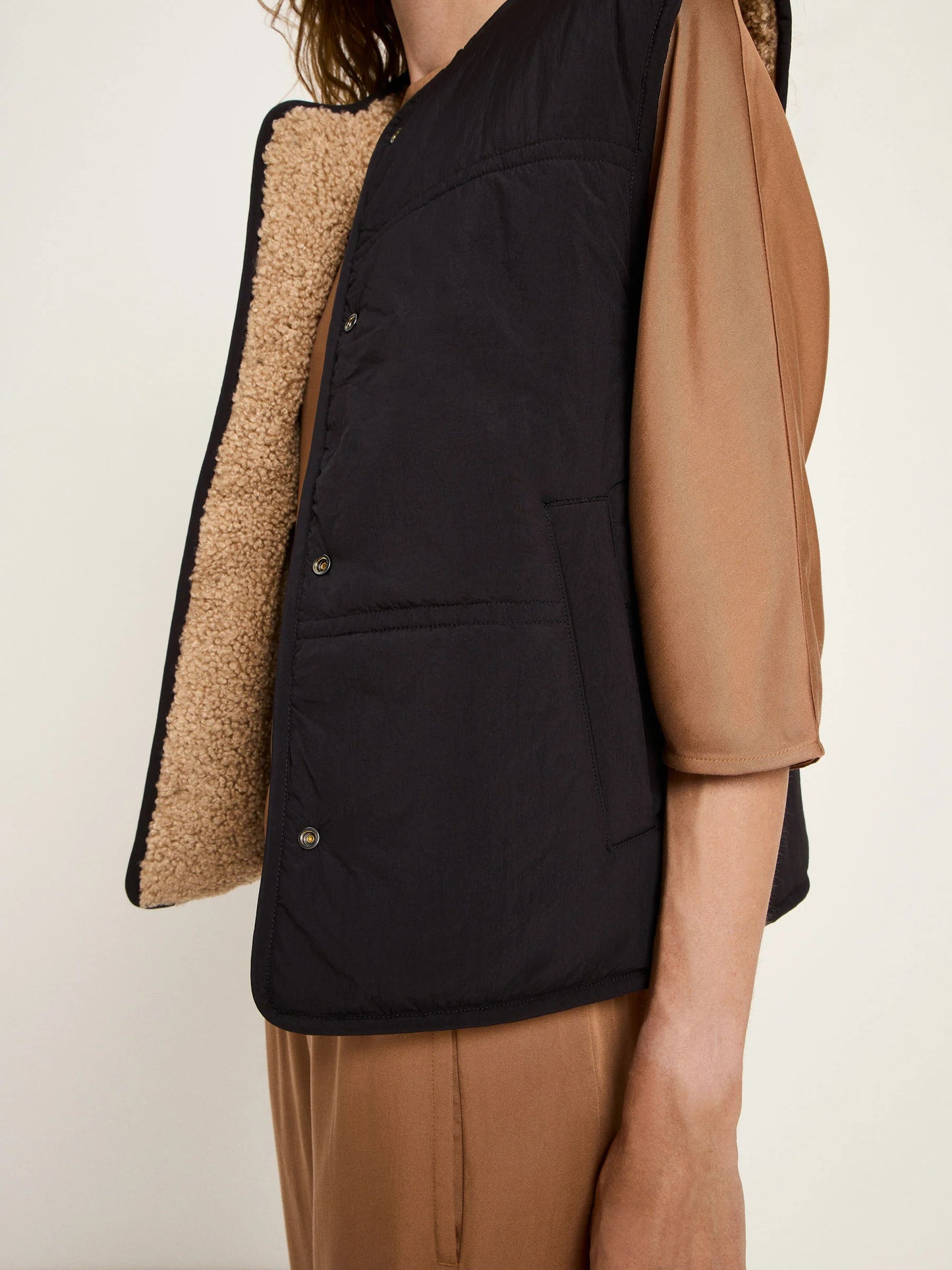 Reversible Vest - Black