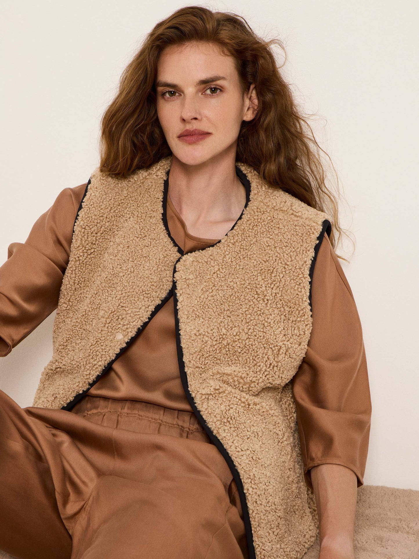 Reversible Vest - Black