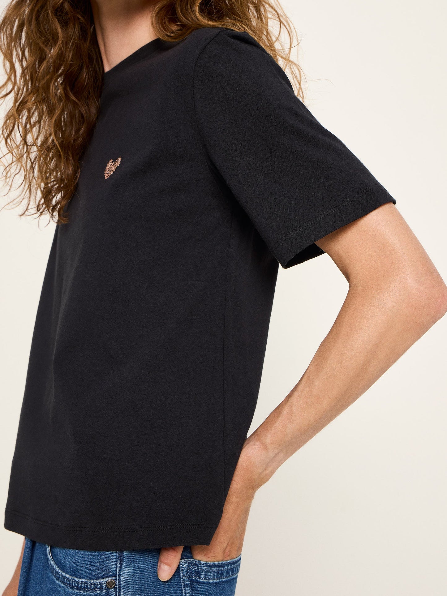 LAST ONE 36 - Statement T-shirt - Black