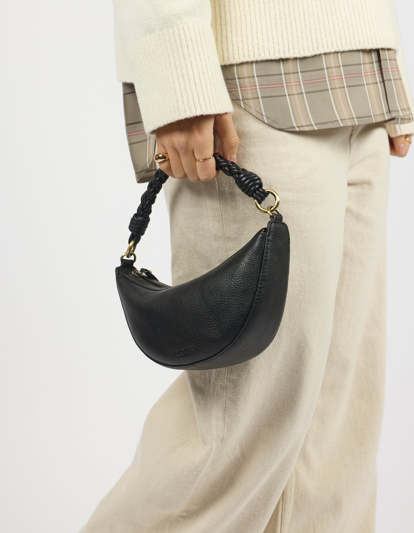 Leo Mini - Black Soft Grain