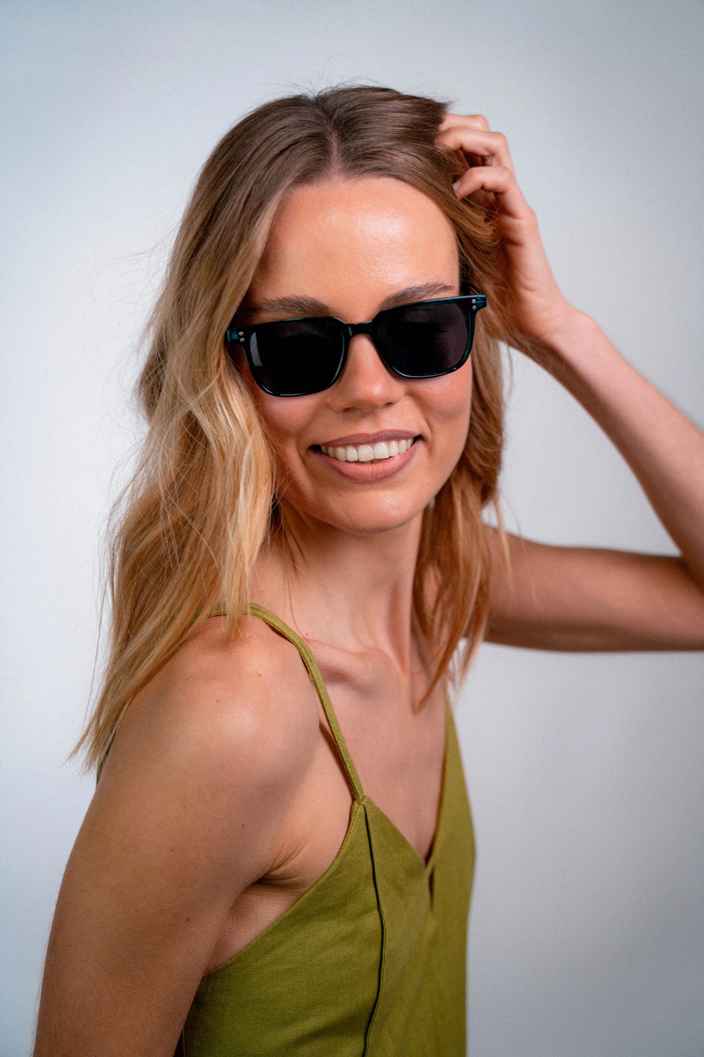 Bosque Sunglasses - Azul Oscuro