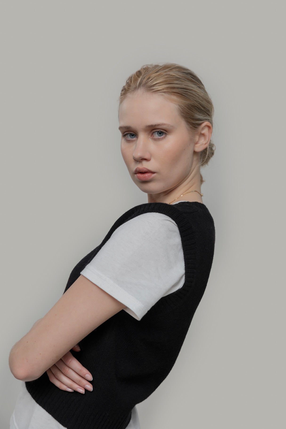 Melania Wool Vest - Blue Mora