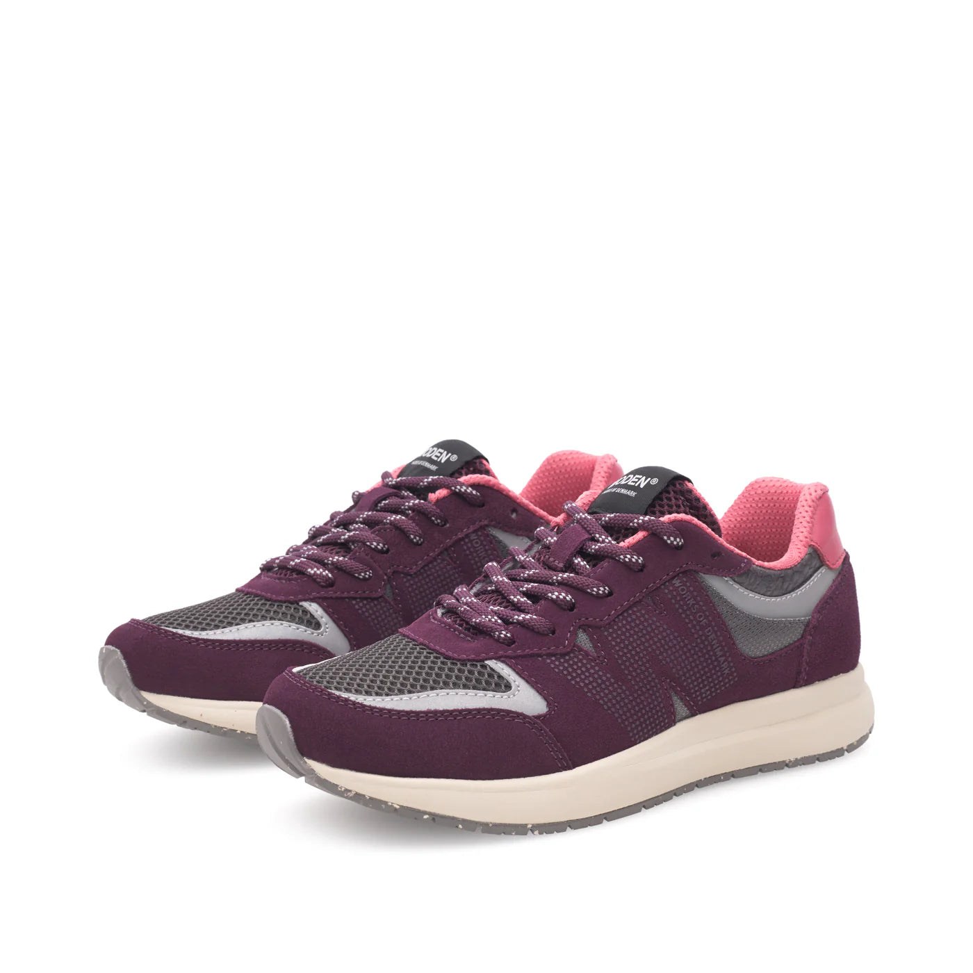 LAST PAIR in 38 - Rigmor Open Mesh Sneaker - Cherry