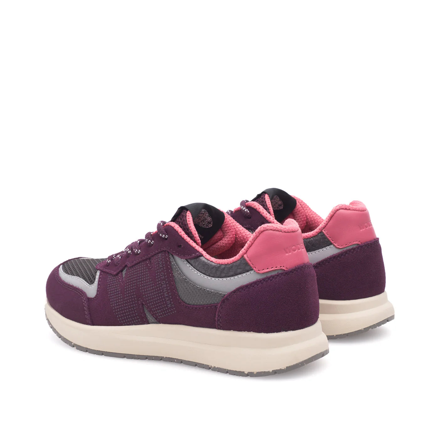 LAST PAIR in 38 - Rigmor Open Mesh Sneaker - Cherry
