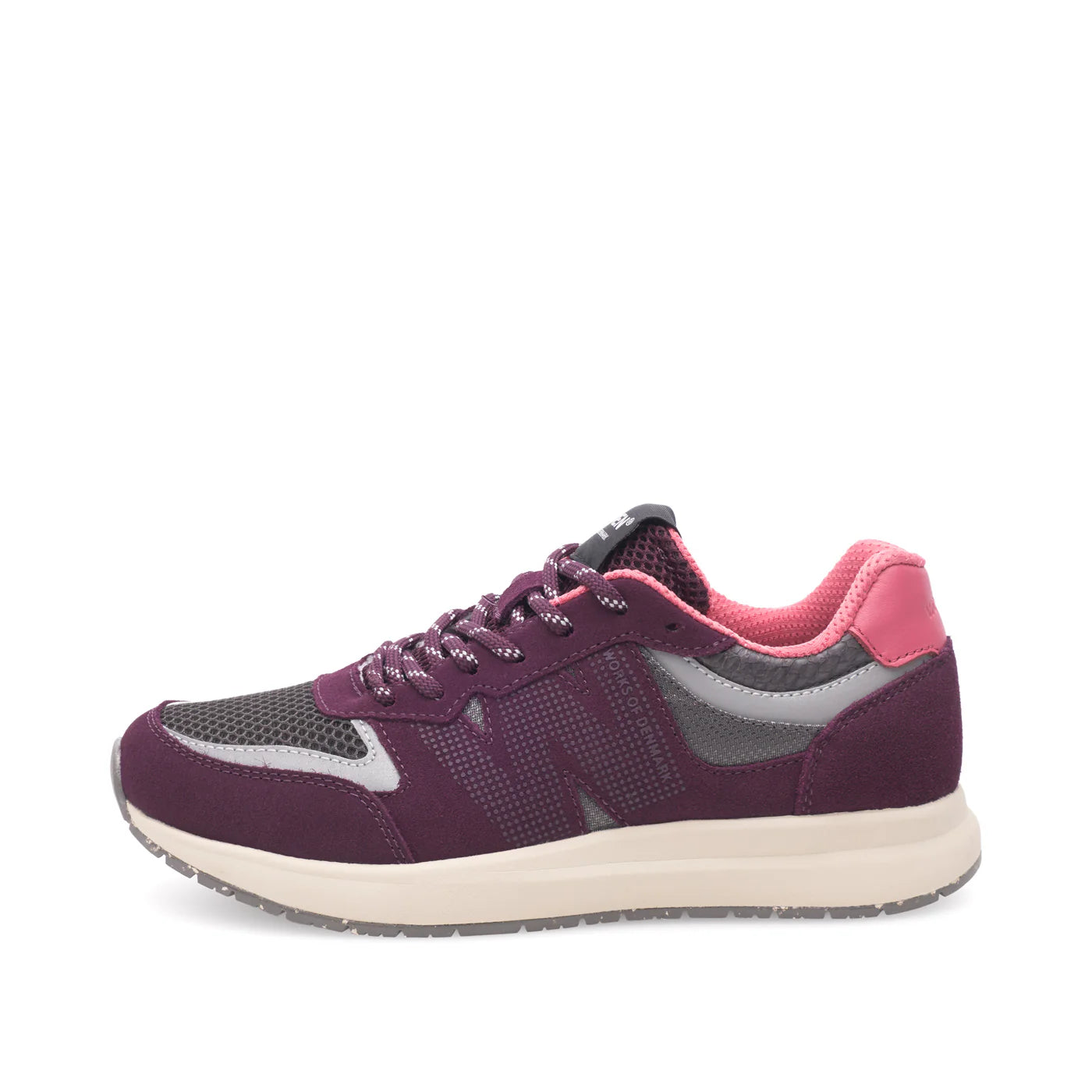 LAST PAIR in 38 - Rigmor Open Mesh Sneaker - Cherry