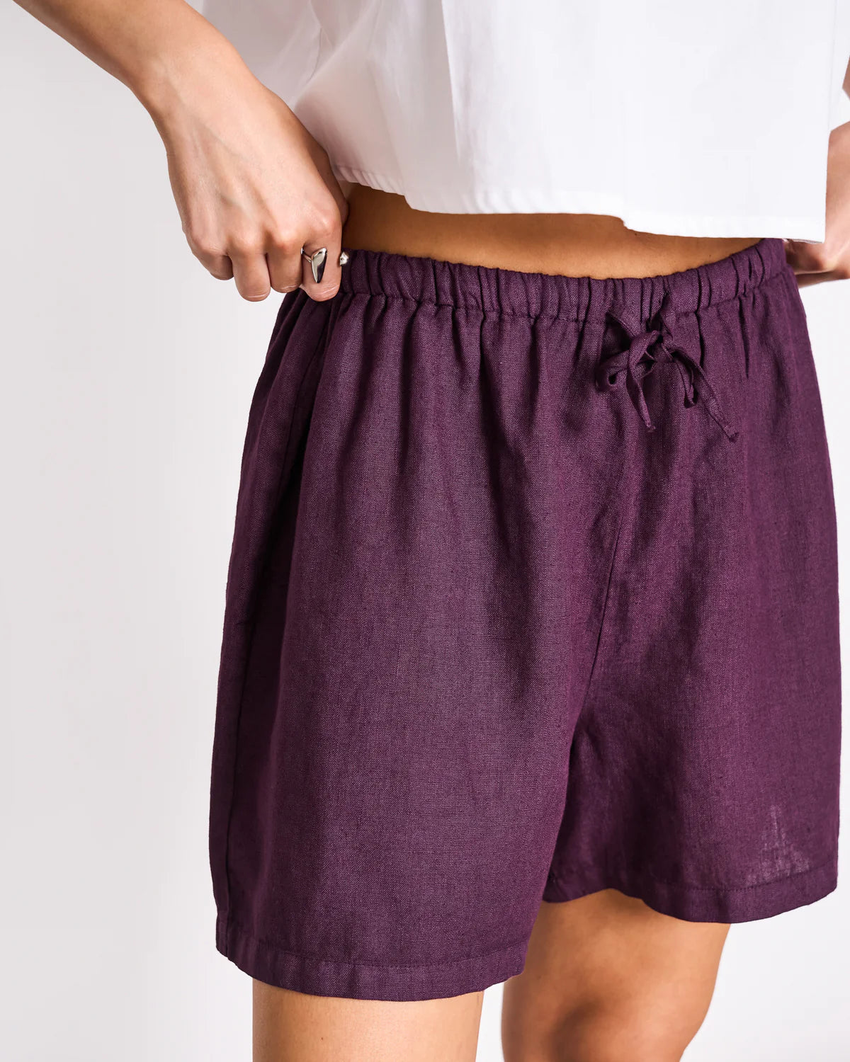 Marum Linen Drawstring Shorts - Cherry Lacquer