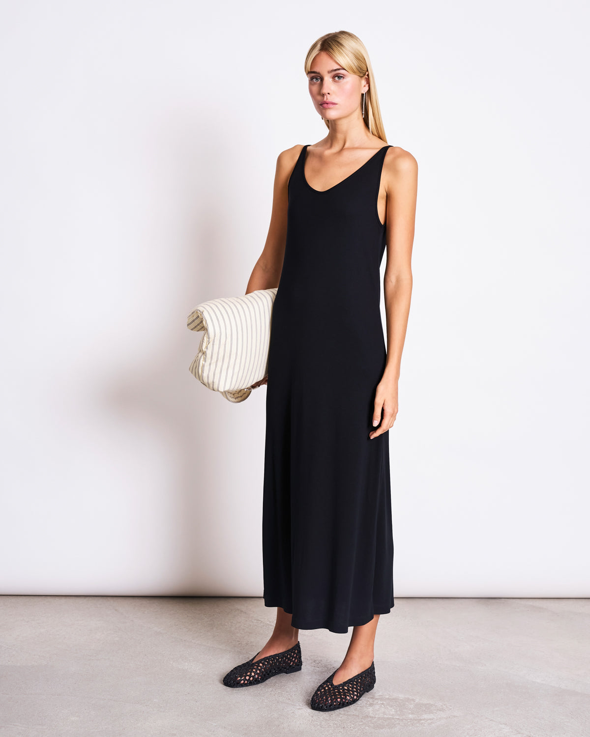 Midi Dress Triangle Flow - Black