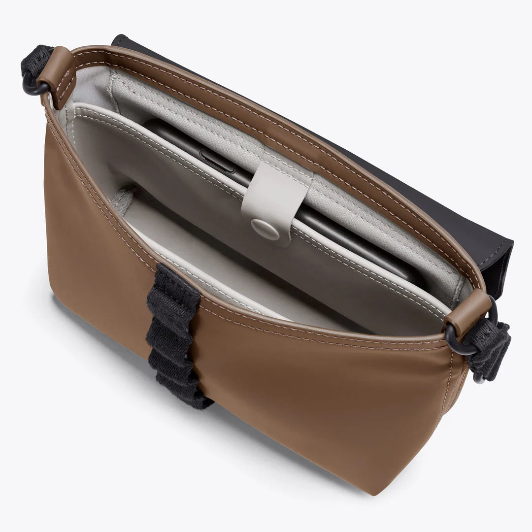 Yuri Bag Infinity - Black / Chestnut